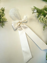 Load image into Gallery viewer, Ivory Tapered Style Fascinator, Sinamay with Satin Bow, 10 cms 4 inches wide with tails